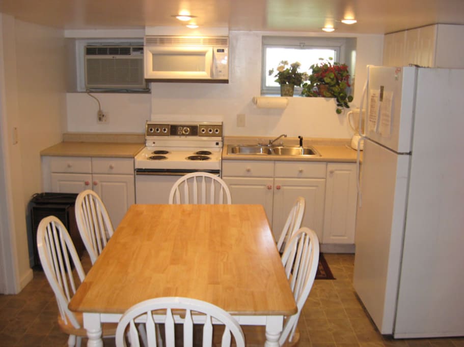Kitchen and dining area