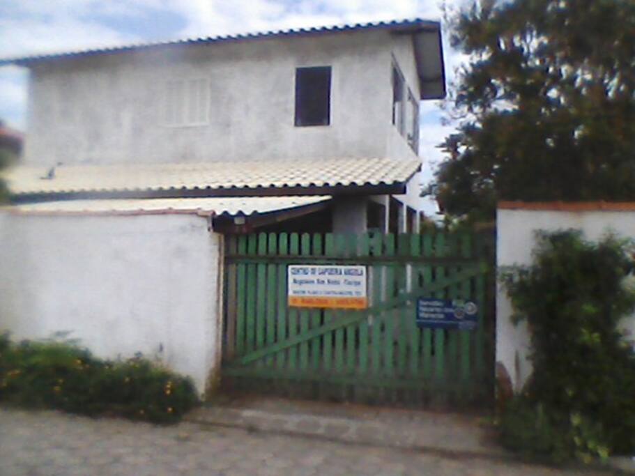 Rua calçada..