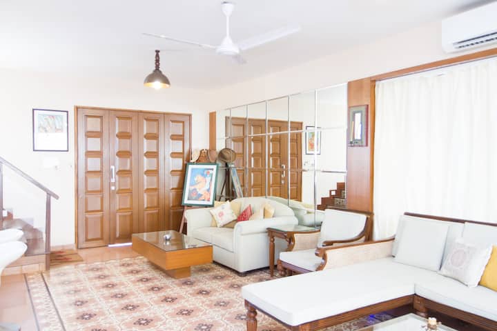 Living Room Villa C-7