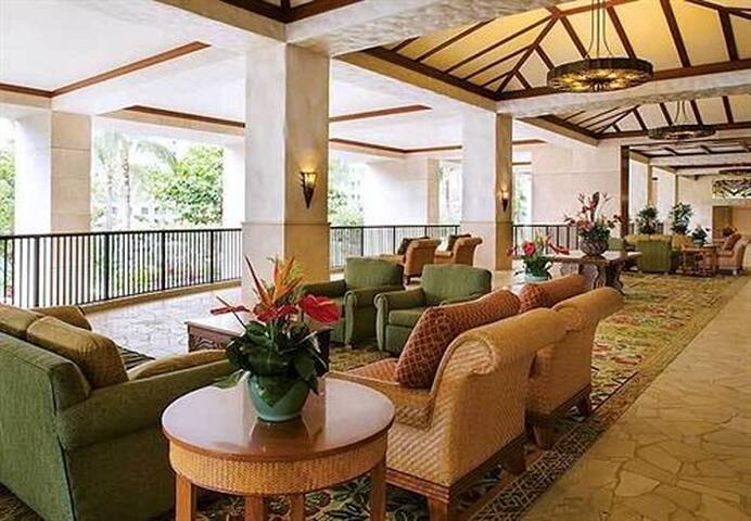 Spring Break Marriott Ko Olina Beach Club 2 Bdrm gallery image 2