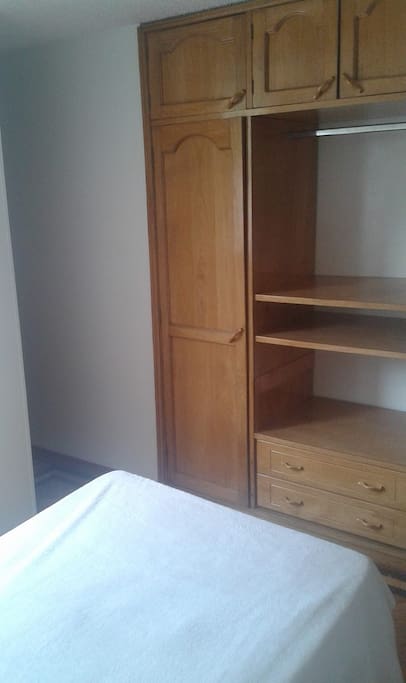 Amplio closet
