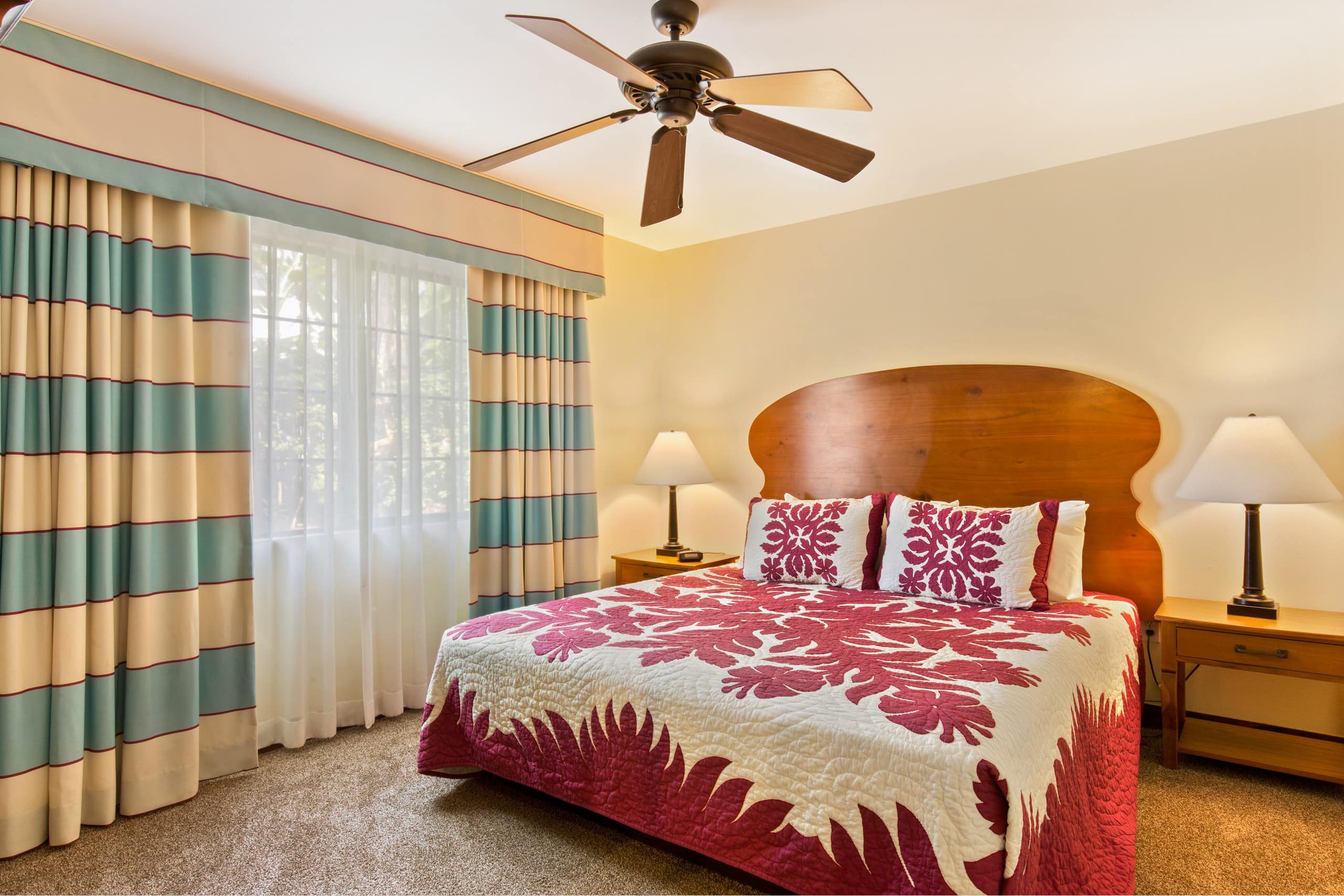 Condo in Kailua-Kona · ★4.9 · 2 bedrooms · 2 beds · 2 baths - Image 19