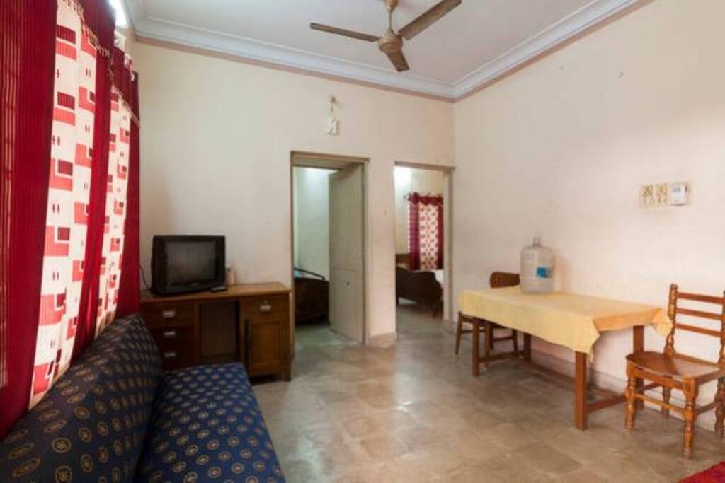 hall with tv sofa table