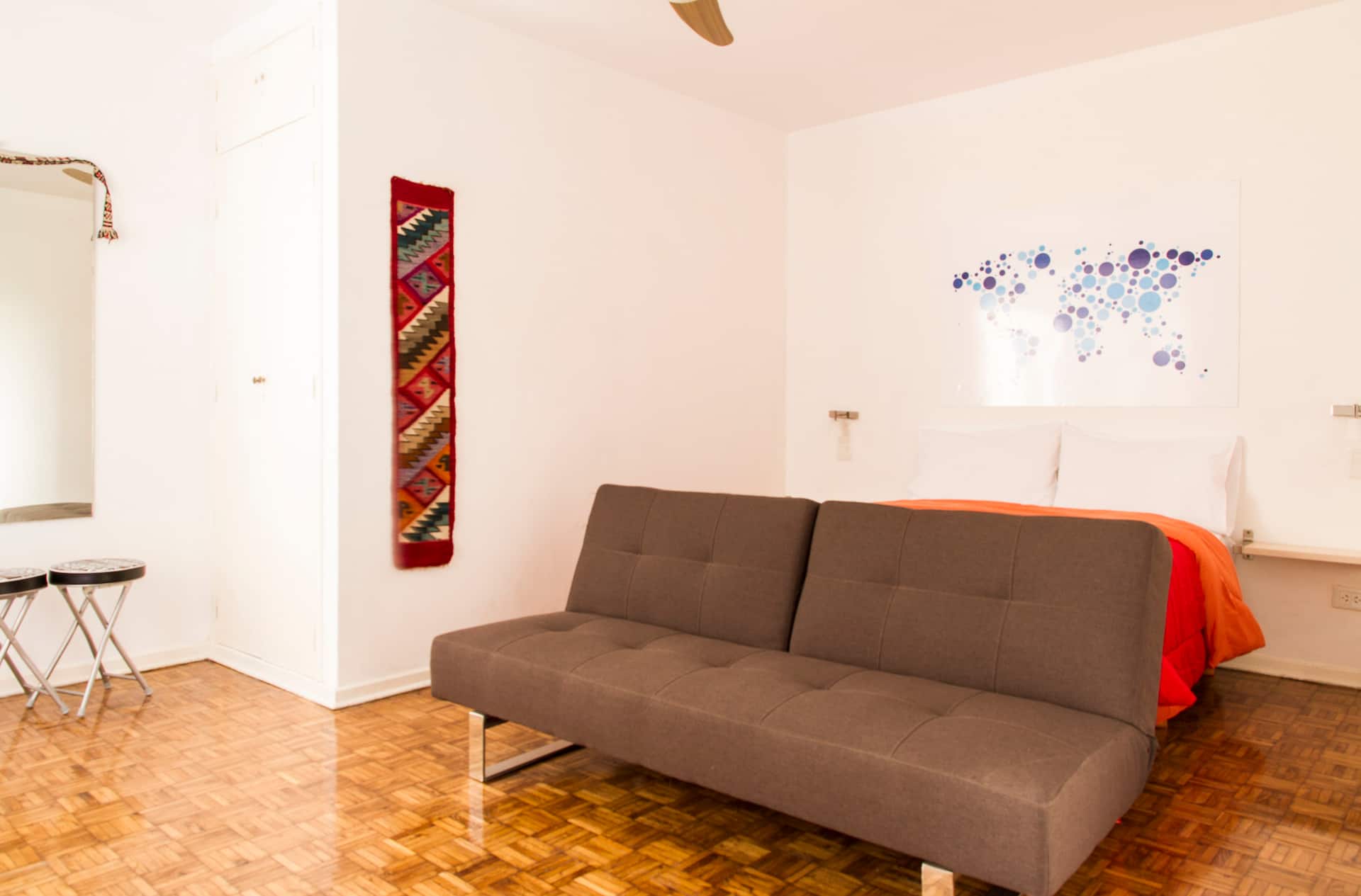 Renovated studio apartment in Retiro