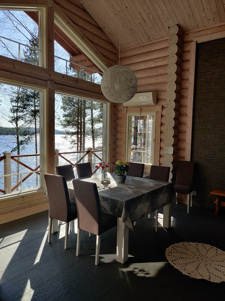 Hirsimökki Pielisen Rannalla - Lieksa
