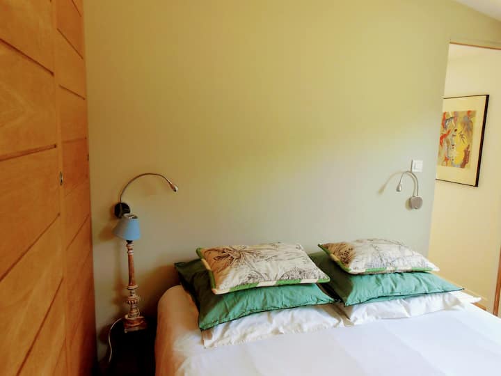 Chambre avec lit 160