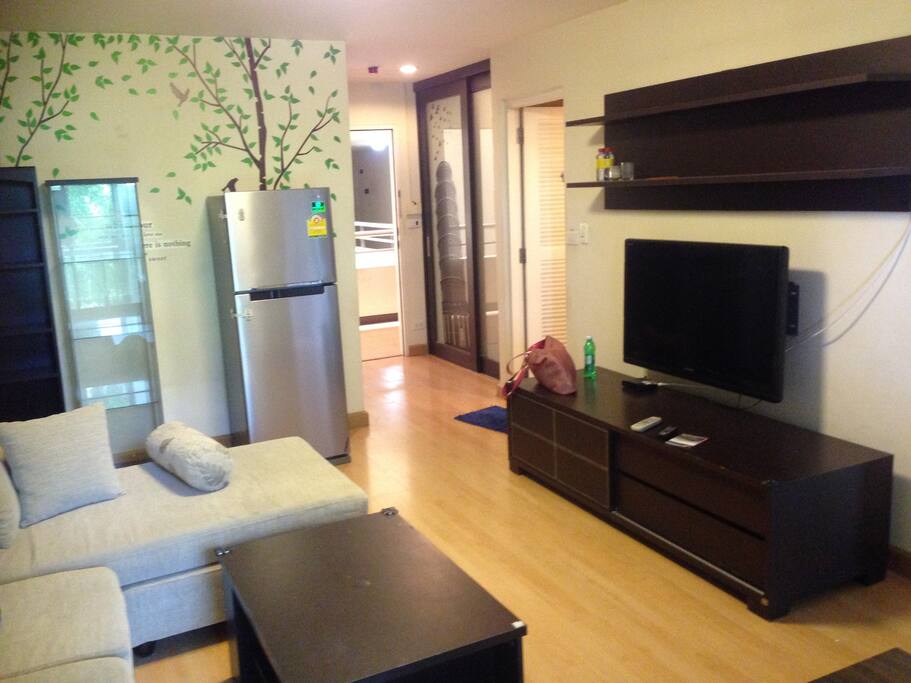 sitting area/Tv lounge with ac
