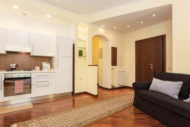 Splendid apartment 5 min walk from St Peter's