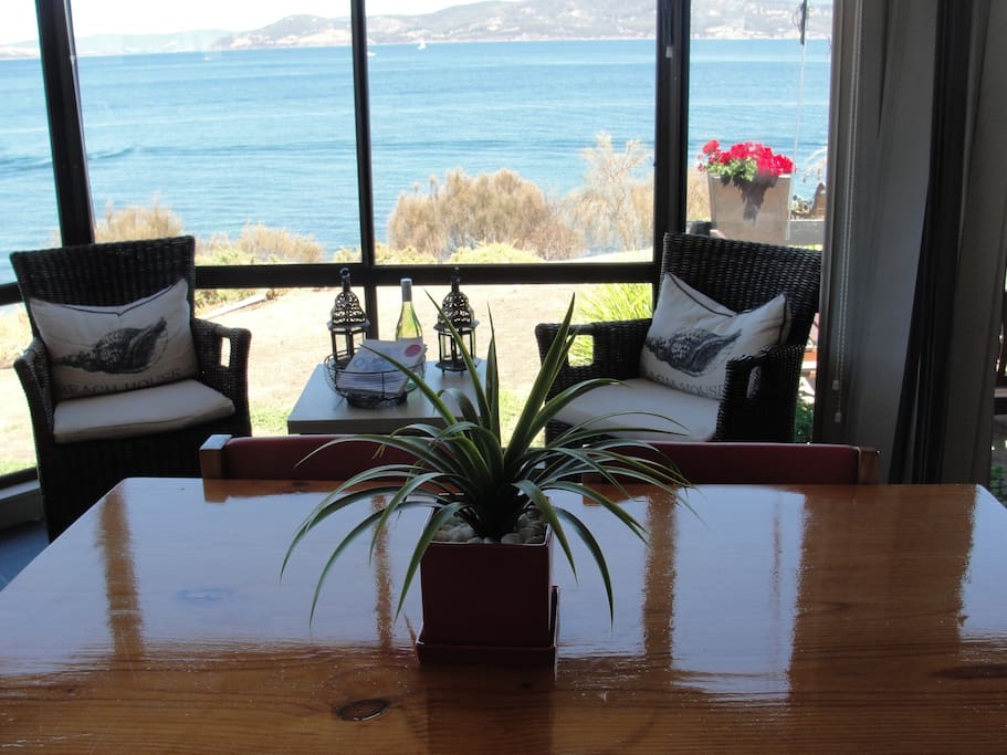 Imagine having dinner from this view