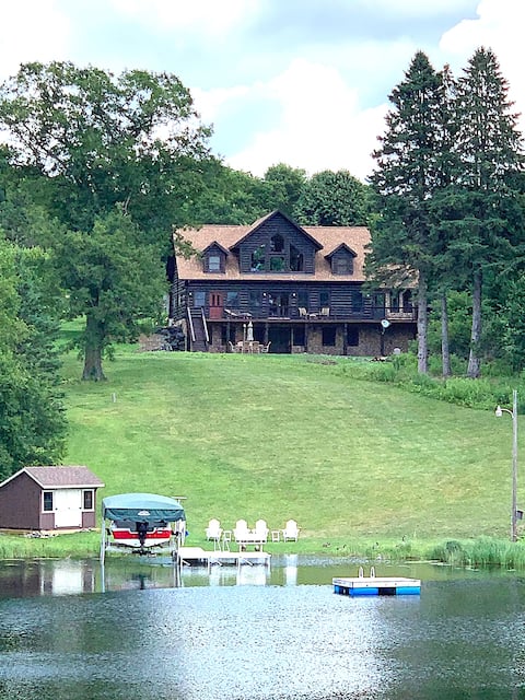 White Tail Lodge; Sandy Beach, Resort Amenities!