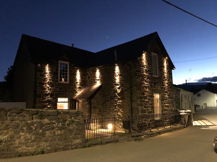 Glan Aber 1890, snowdonia, Hot tub Llanrwst Cottages for Rent in