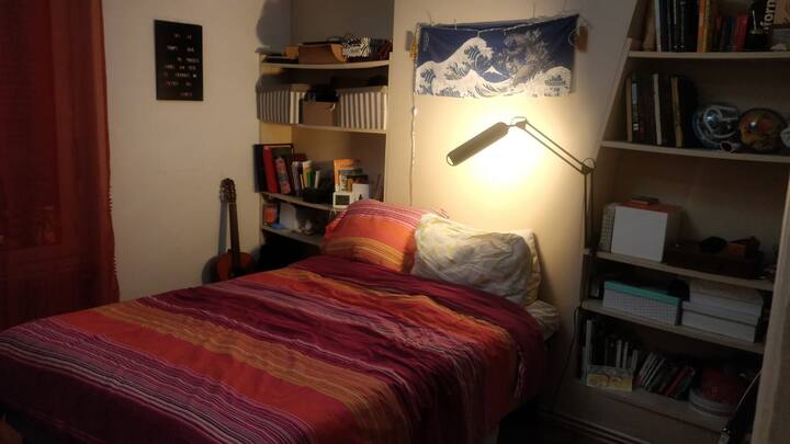 Picha ya Single bedroom in the 20th Arrondissement 1