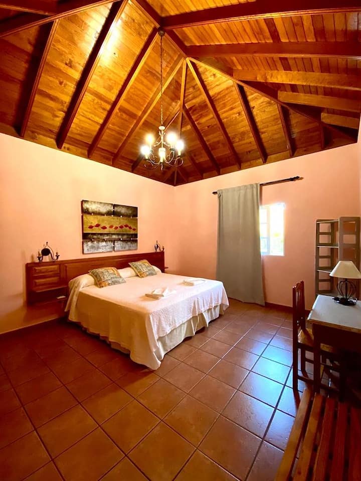 Dhomë gjumi 2