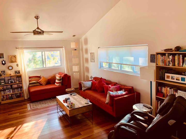 Gorgeous Views Of Hills-privateroom - Topanga, CA