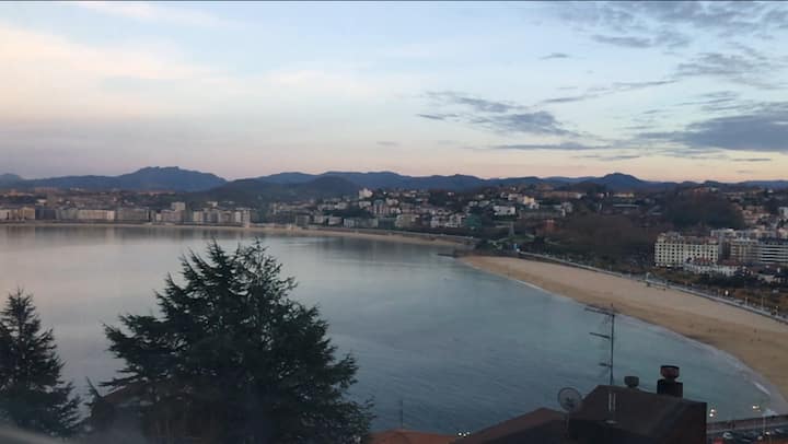 Donostia-San Sebastian Furnished Monthly Rentals and Extended Stays | Airbnb