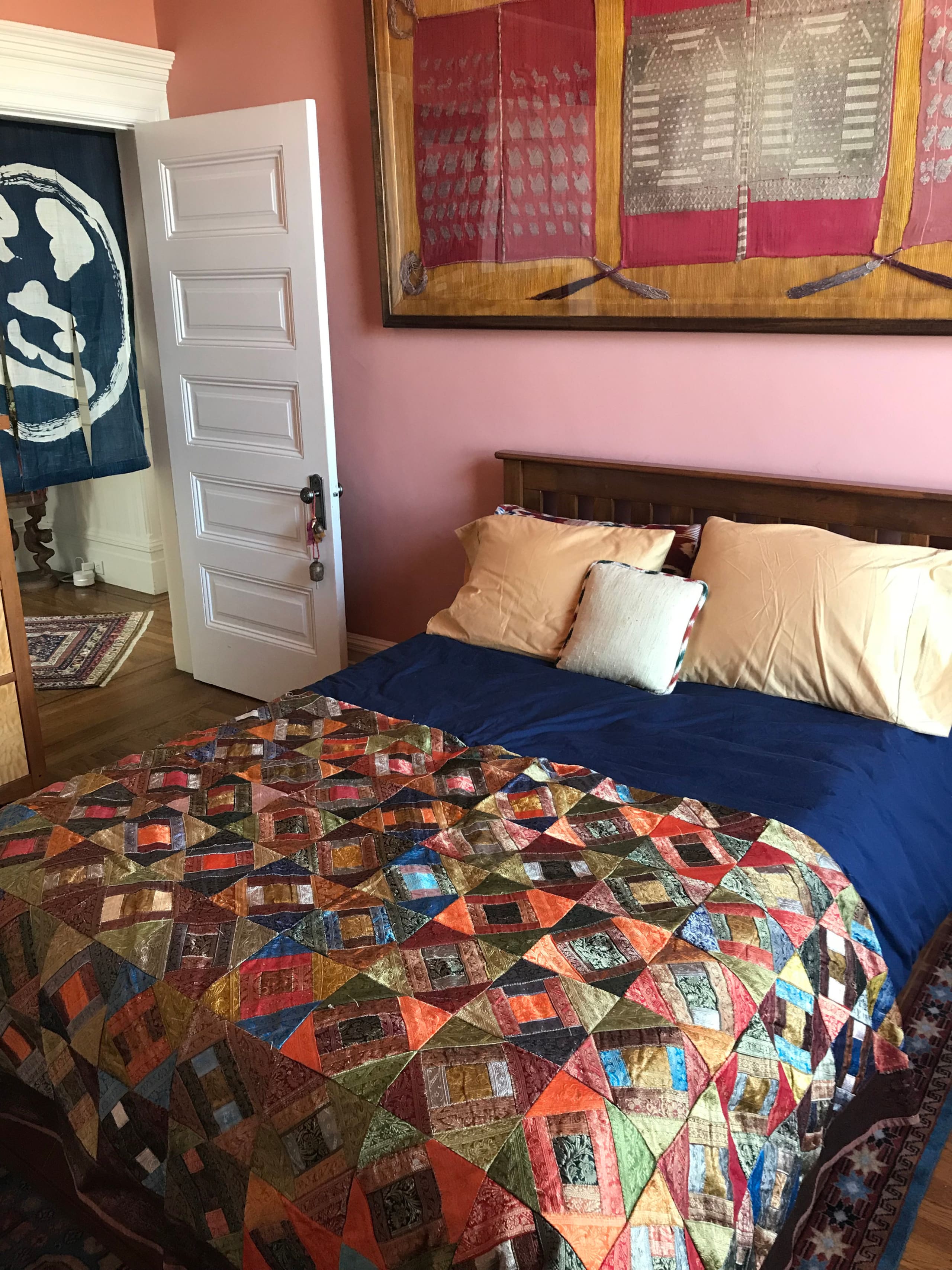 Condo in San Francisco · ★4.96 · 3 bedrooms · 3 beds · 1 bath - Image 32