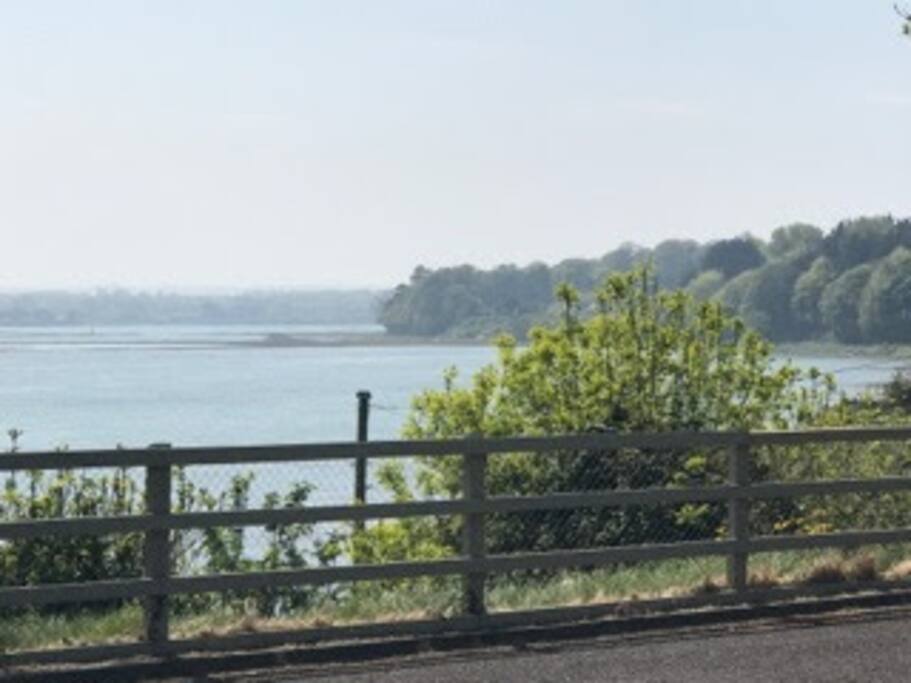 Hilltop view from the garden looking over the river Boyne for guests to enjoy every hour a diffrent picture ,not overlooked .