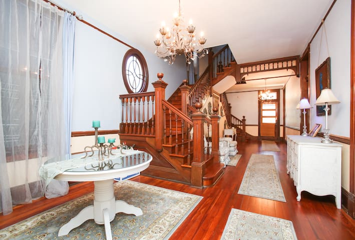 1903 Queen Anne Beauty, Registration 23-XSTR-12136