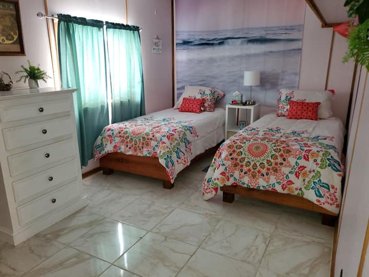 غرفة النوم 2