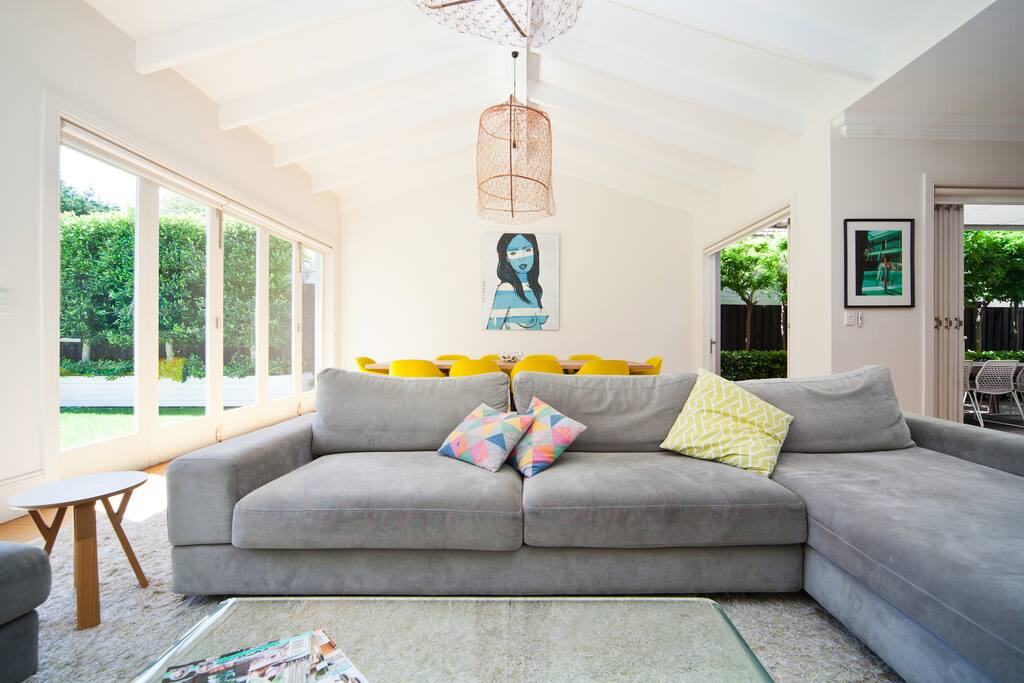 The lounge room.