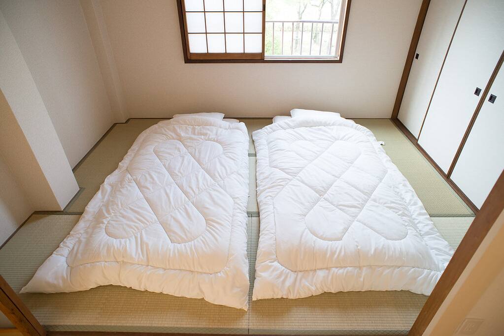 Japanese style beds, futon!