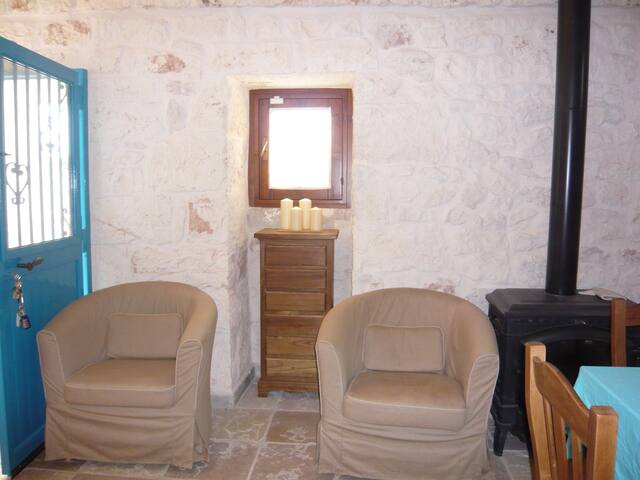 Casa Mandorlina Trullo in Ostuni, Puglia gallery image 5