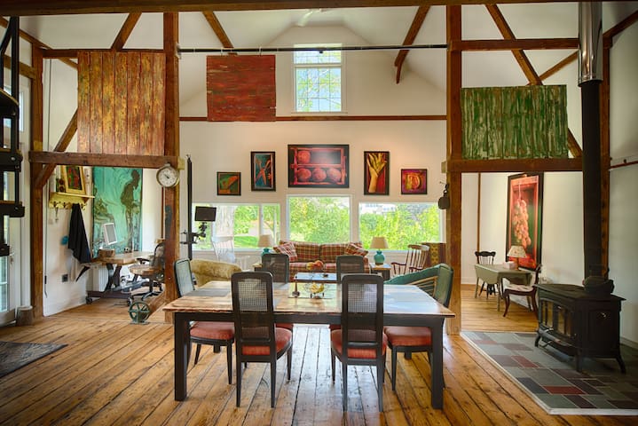 Big Green Barn Manchester Village Vermont Barns For Rent In