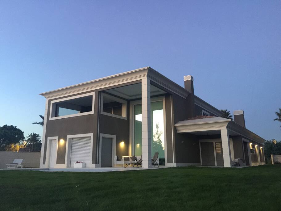 OUTDOOR VIEW