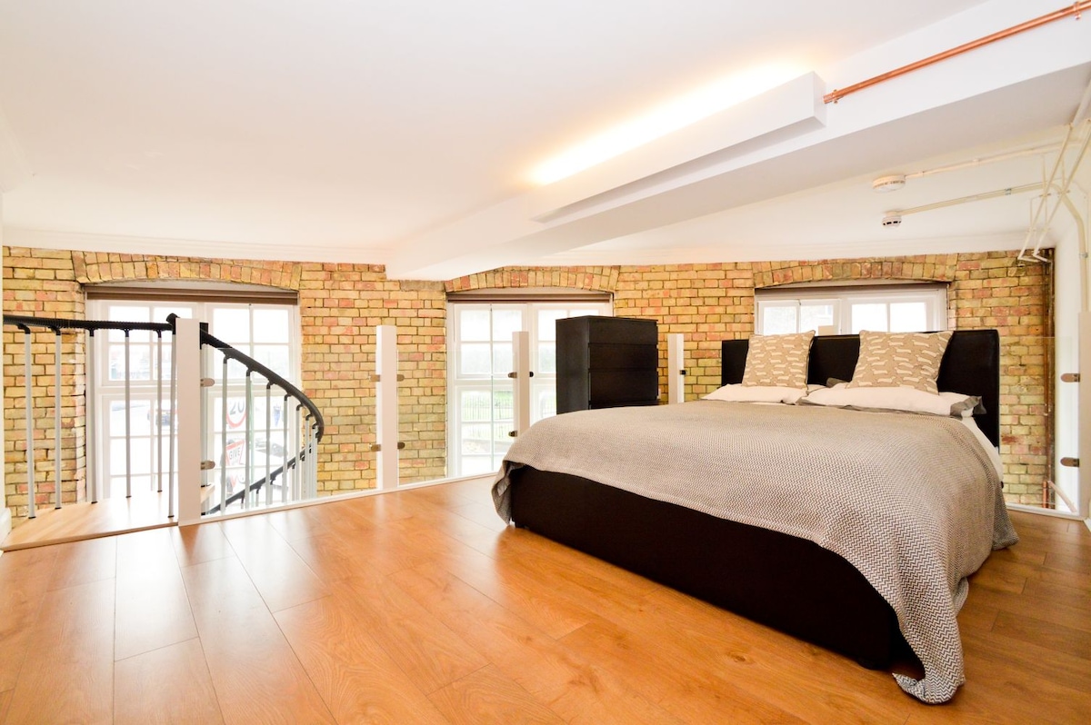 airbnb shoreditch loft