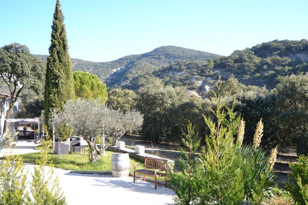 Exterieur. vue chambre
