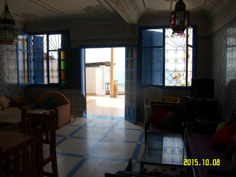 Salon