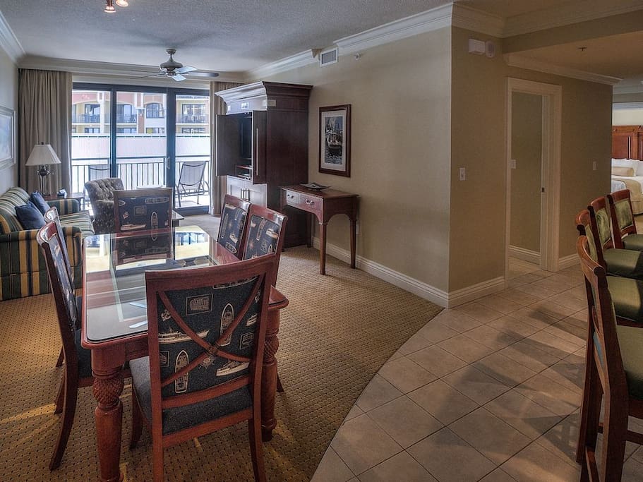 Entry View of Dinning Great room