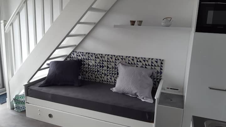 kitanda cha sofa ( 90 hadi 140 )