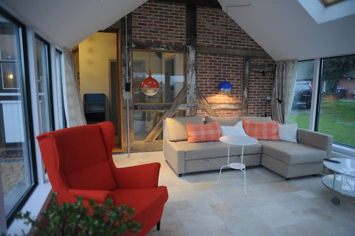 Hausdeicj Elvstuuv with winter garten