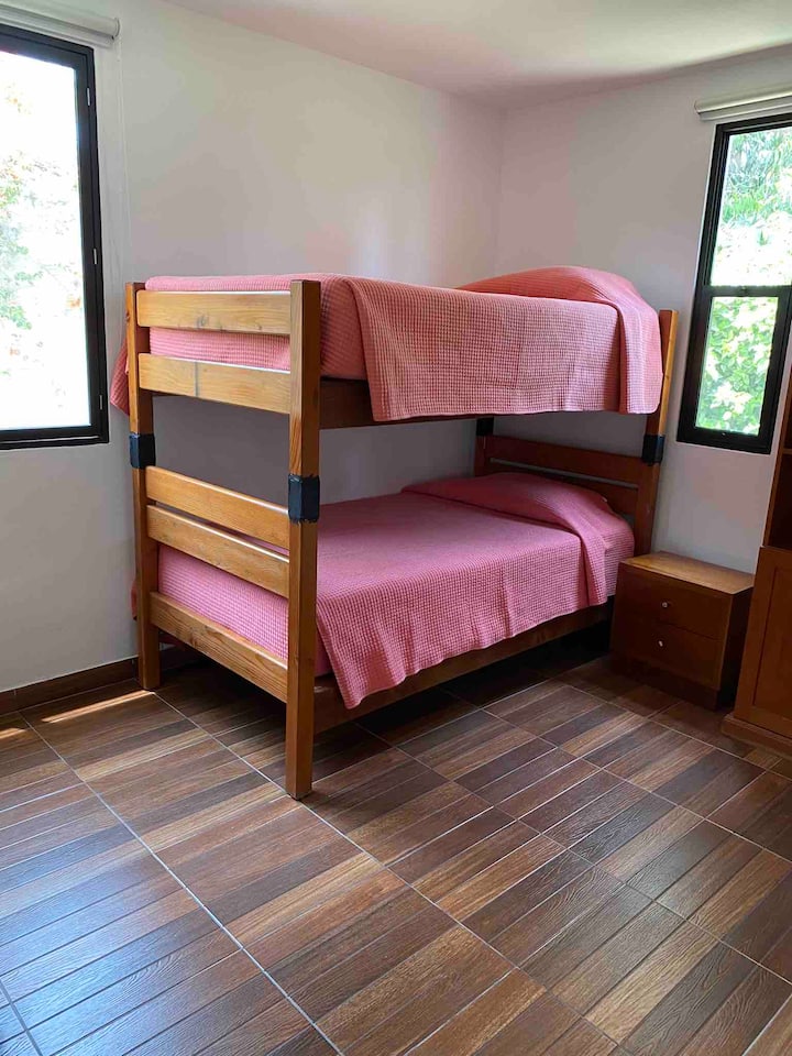 Zona 1, dormitorio 3