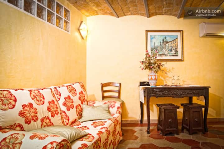 Two Independent And Joined Apartments - Roma