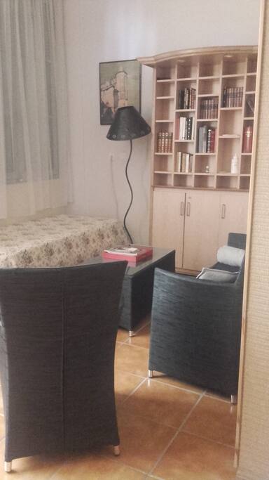 Petit salon (avec lit 1 pers.e)