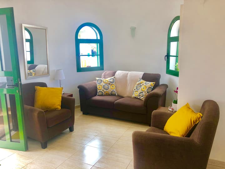 Villa Karisa 2 Bedrooms 1 Bathroom - Sleeps 4 Ppl - Playa Blanca, España