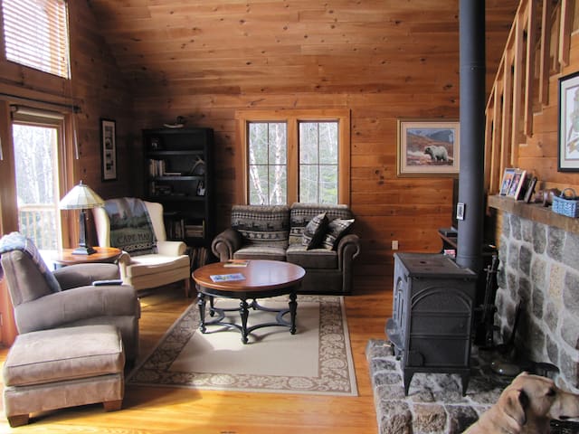 CHALET on a mountain Bethel Maine & close to NH