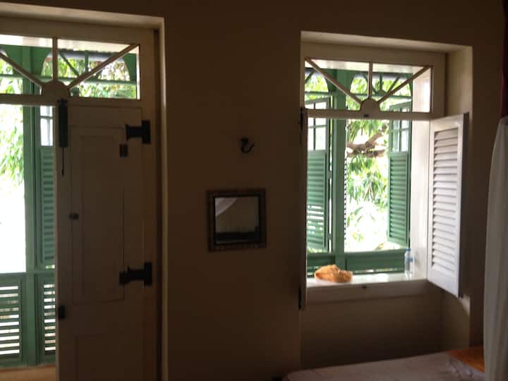 Casa Frankie room 2
