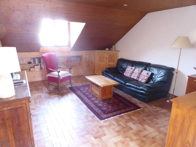 Cozy and rustic apartment