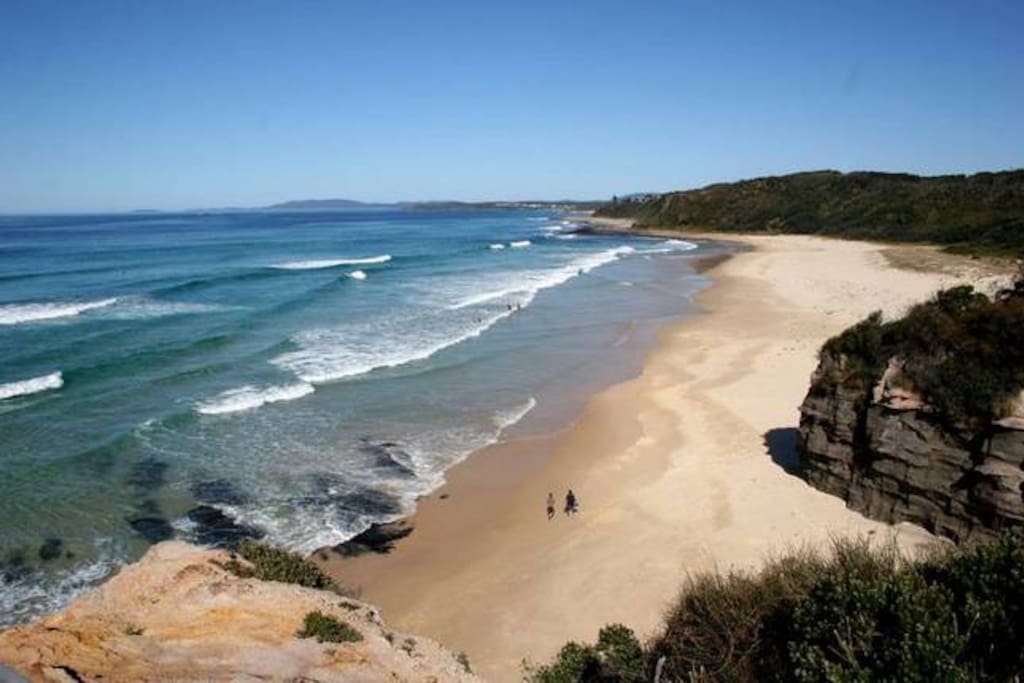 Rennies Beach House Houses for Rent in Ulladulla, New South Wales