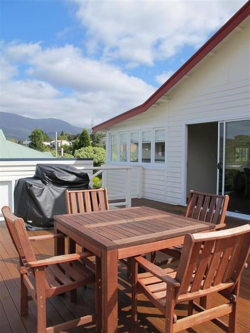 Outdoor setting with BBQ