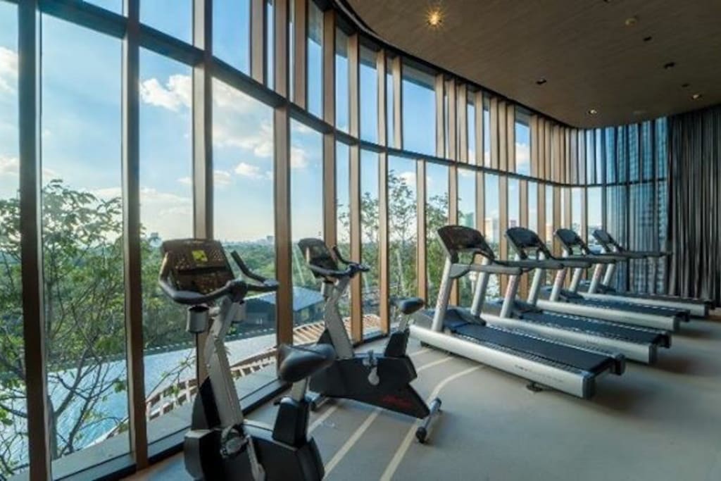 Gym on 8th floor.
