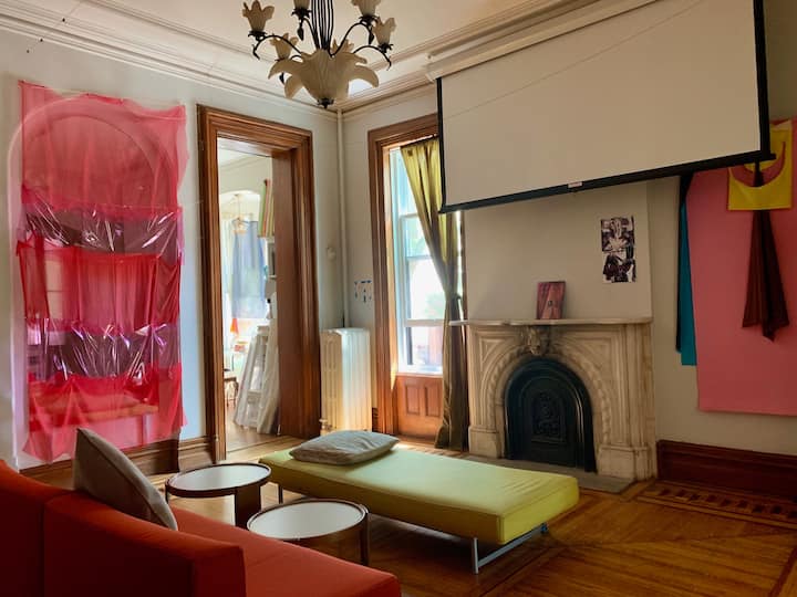 Historical Space With Exceptional Light & Art - New York City