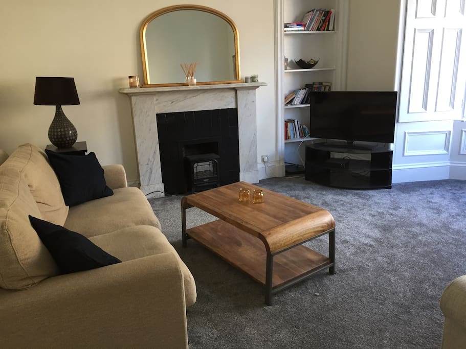 Bay window lounge. Two sofas, stove fire, virgin media tv &netflix