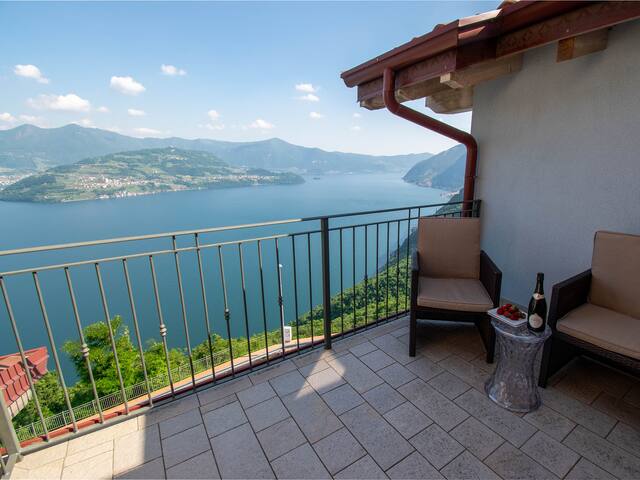 Cherubino – stunning lake view with swimming pool gallery image 4