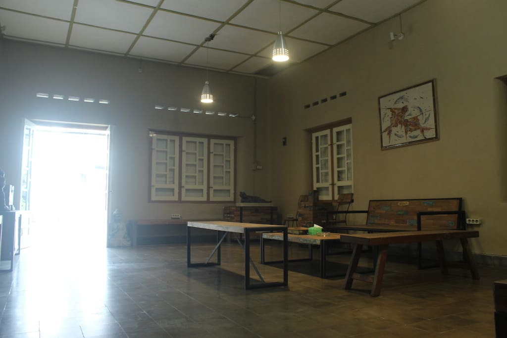 Ruang Tamu / Living Room