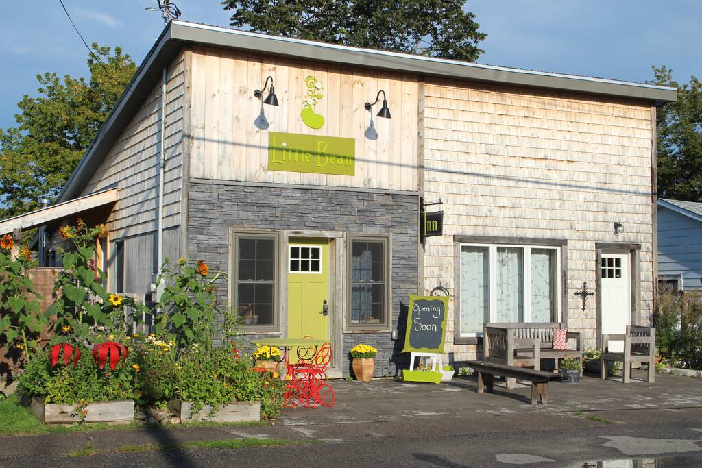 Little Bean Inn