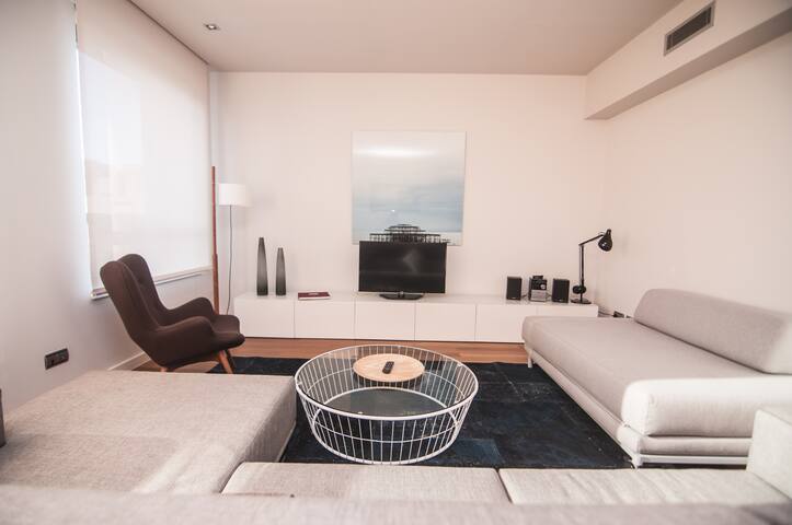 Luxury for 6 at Passeig de Gràcia. gallery image 2